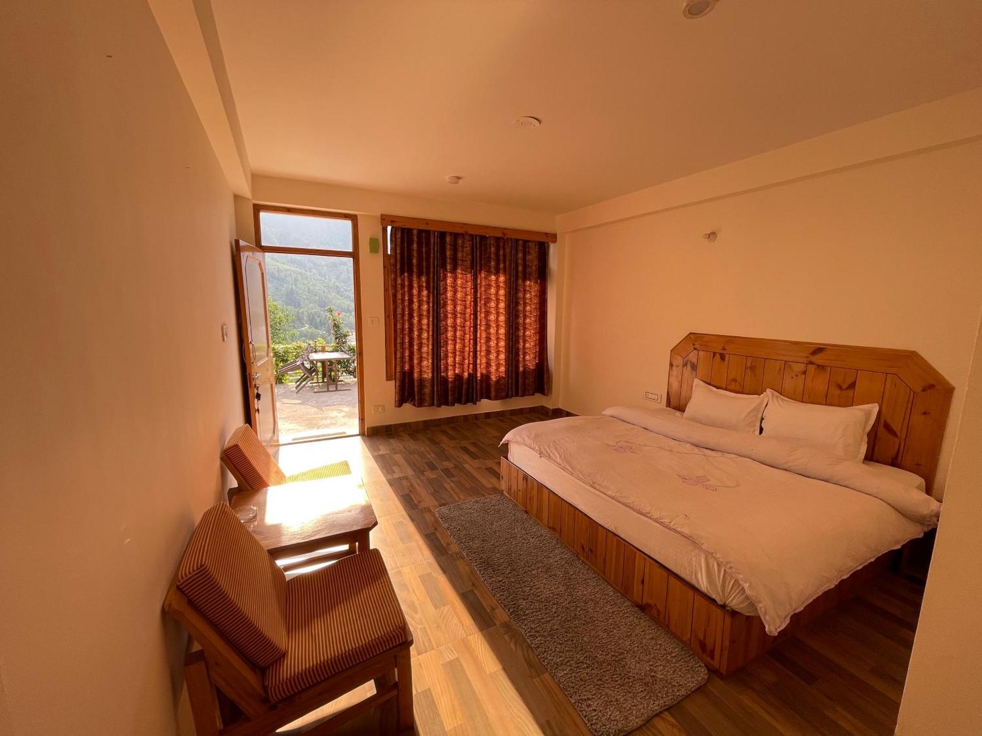 Bed and Breakfast God´s Land Manāli Exterior foto
